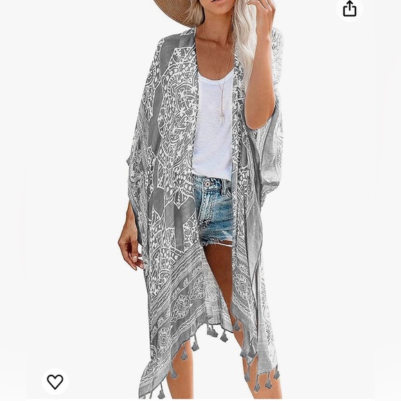 NWT Women’s Kimono - Picture 3 of 3